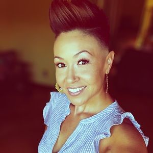 Meet your Posher, Valerie